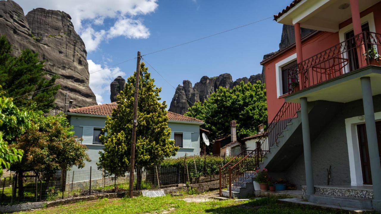 Апартаменты Fani'S House Under Meteora Кастракион Экстерьер фото